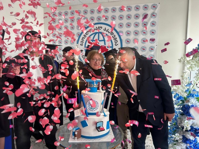 622129398_880466324971471_1645868040364457503_n